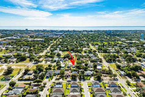 230 SW 6th Avenue Delray Beach FL 33444