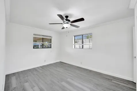 4360 NE 13th Avenue Oakland Park FL 33334