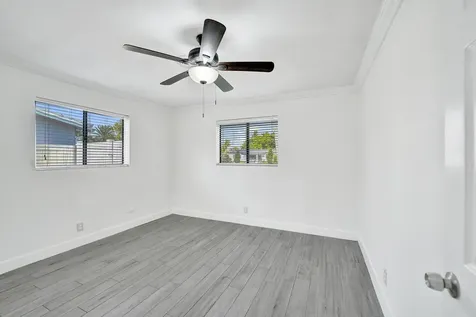 4360 NE 13th Avenue Oakland Park FL 33334