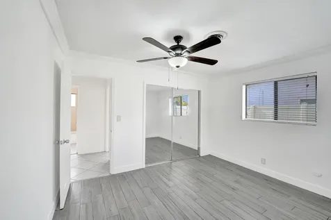 4360 NE 13th Avenue Oakland Park FL 33334