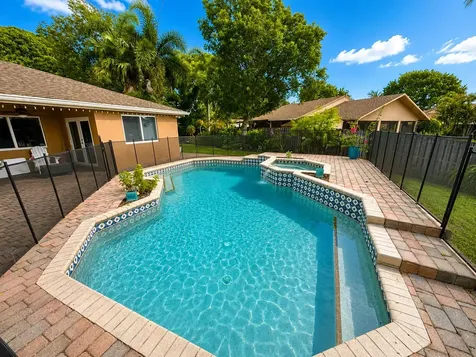 5040 SW 117th Way Cooper City FL 33330