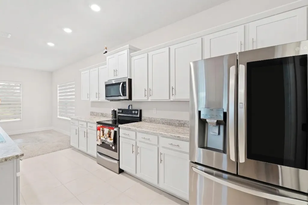 692 NE Turtleback Trail Port St Lucie FL 34983