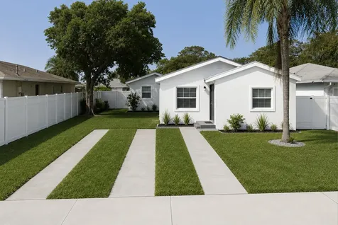 706 NW 1st Street Delray Beach FL 33444