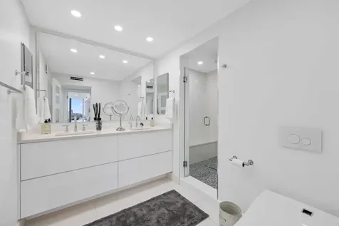 545 S Fort Lauderdale Beach Boulevard Fort Lauderdale FL 33304