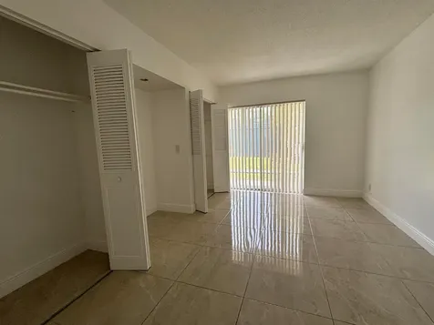 491 NW 42nd Avenue Plantation FL 33317