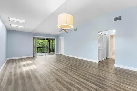 8388 SE Croft Circle Hobe Sound FL 33455