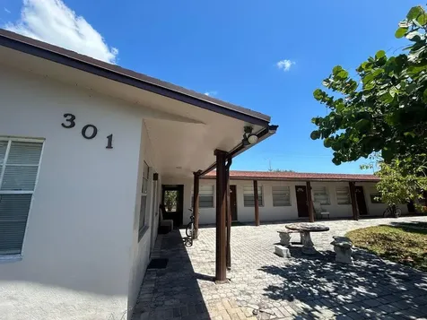 301 NW 35th Court Pompano Beach FL 33064