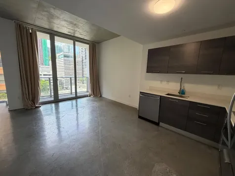 151 SE 1st Street Miami FL 33131