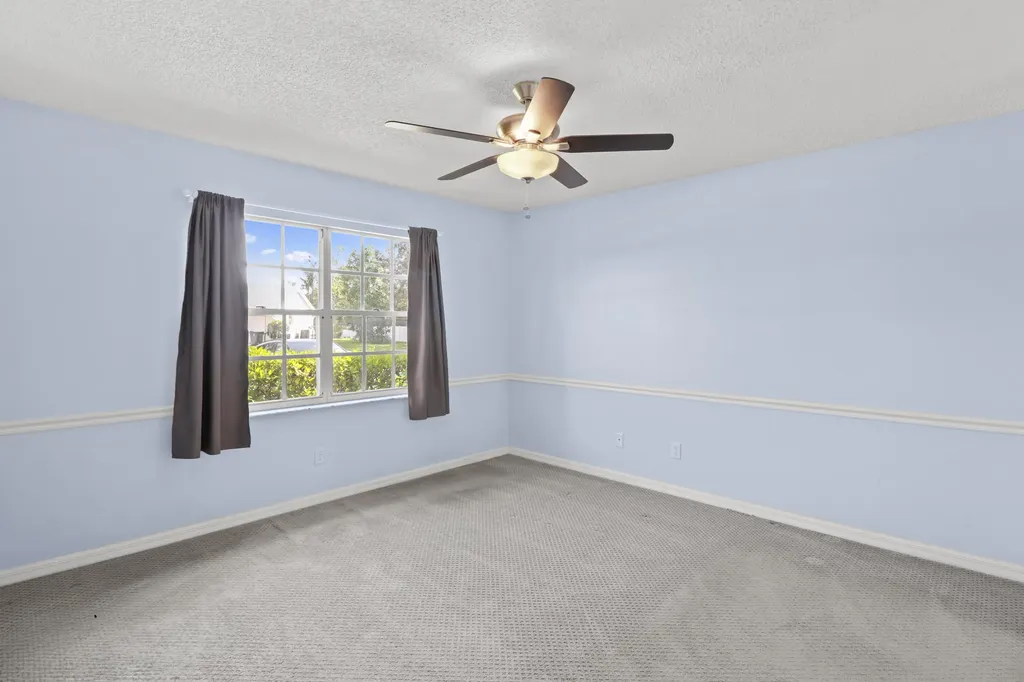 610 NW Billiar Avenue Port St Lucie FL 34983
