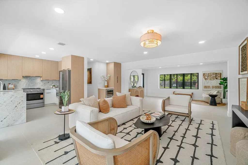 2708 NE 1st Avenue Wilton Manors FL 33334