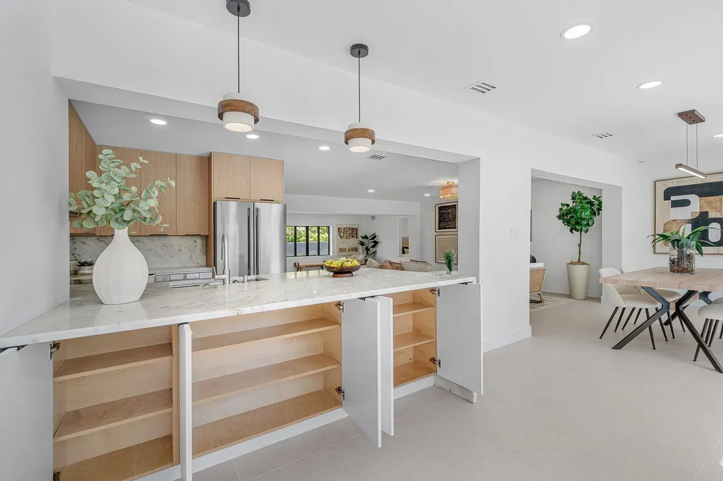 2708 NE 1st Avenue Wilton Manors FL 33334