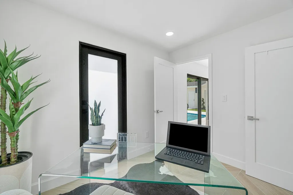 2708 NE 1st Avenue Wilton Manors FL 33334