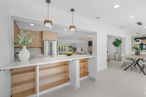 2708 NE 1st Avenue Wilton Manors FL 33334