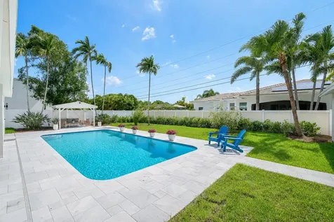 2708 NE 1st Avenue Wilton Manors FL 33334