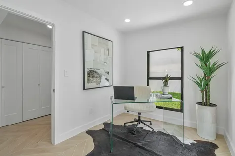 2708 NE 1st Avenue Wilton Manors FL 33334