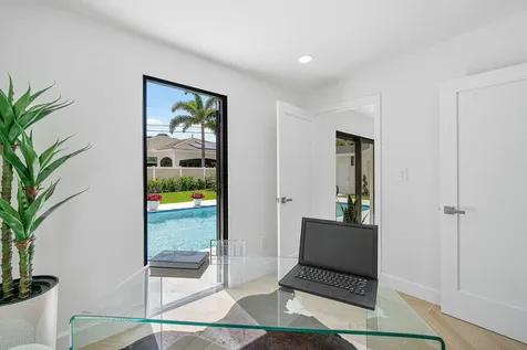 2708 NE 1st Avenue Wilton Manors FL 33334