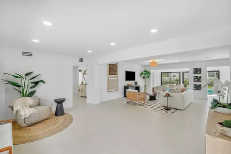 2708 NE 1st Avenue Wilton Manors FL 33334