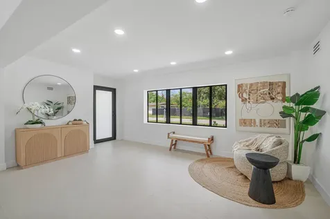 2708 NE 1st Avenue Wilton Manors FL 33334