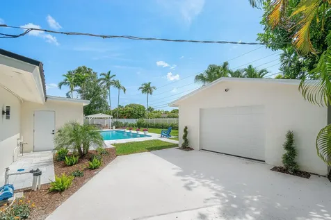 2708 NE 1st Avenue Wilton Manors FL 33334