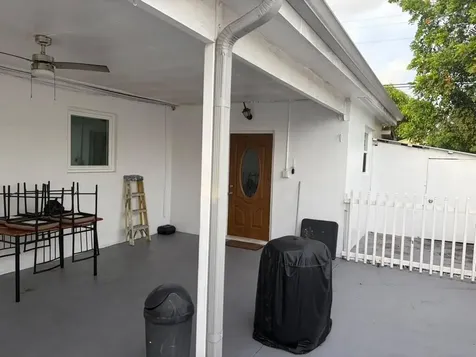 1331 N 71st Avenue Hollywood FL 33024