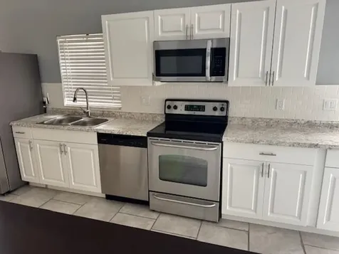 5202 Nutmeg Drive Palm Beach Gardens FL 33418