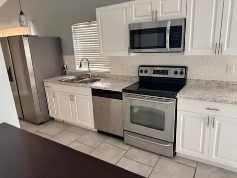 5202 Nutmeg Drive Palm Beach Gardens FL 33418