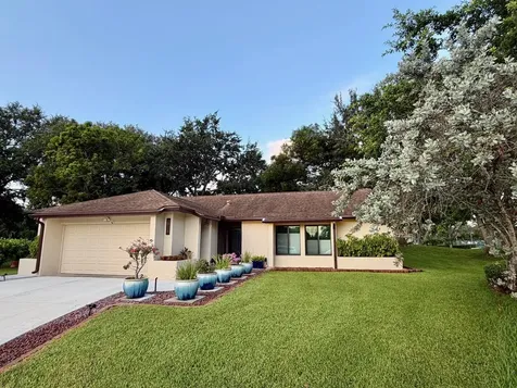 18117 102nd Way S Boca Raton FL 33498