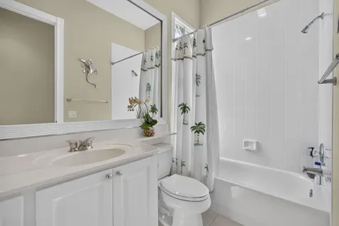 8704 Oldham Way Palm Beach Gardens FL 33412