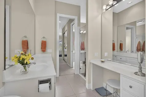 8704 Oldham Way Palm Beach Gardens FL 33412