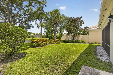 8704 Oldham Way Palm Beach Gardens FL 33412