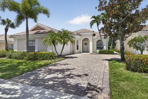 8704 Oldham Way Palm Beach Gardens FL 33412