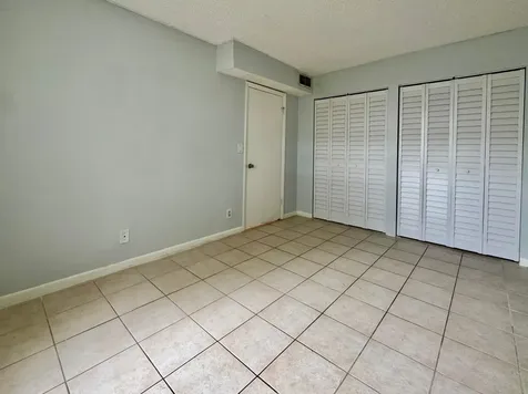 334 SW 86th Avenue Pembroke Pines FL 33025