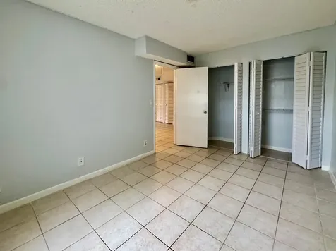 334 SW 86th Avenue Pembroke Pines FL 33025