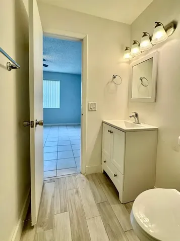 334 SW 86th Avenue Pembroke Pines FL 33025