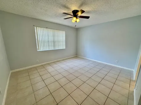 334 SW 86th Avenue Pembroke Pines FL 33025
