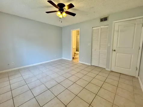 334 SW 86th Avenue Pembroke Pines FL 33025