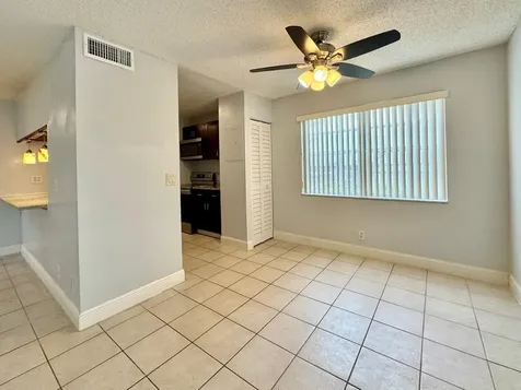 334 SW 86th Avenue Pembroke Pines FL 33025