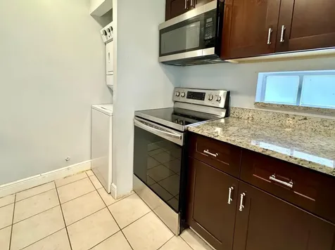 334 SW 86th Avenue Pembroke Pines FL 33025