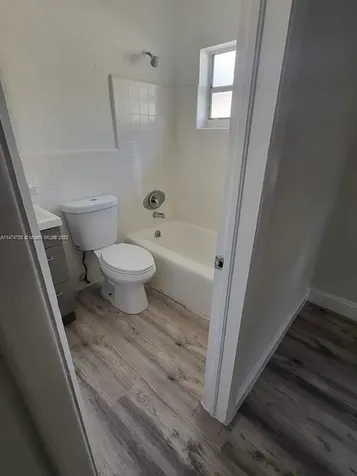 1512 NE 109th Street Miami FL 33161
