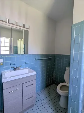 1512 NE 109th Street Miami FL 33161