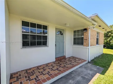 1512 NE 109th Street Miami FL 33161
