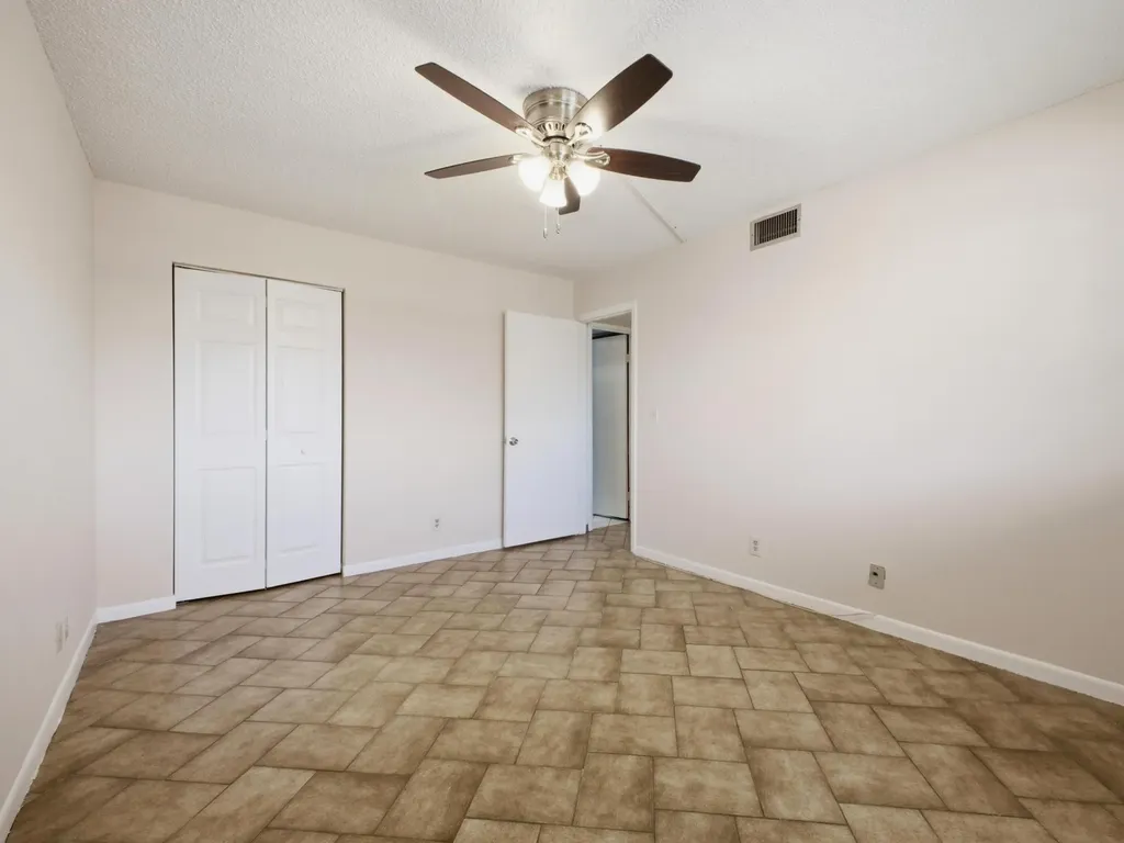2960 SW 22nd Avenue Delray Beach FL 33445