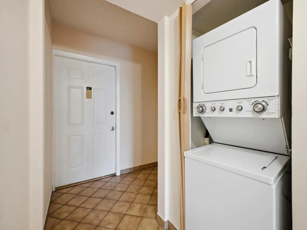 2960 SW 22nd Avenue Delray Beach FL 33445