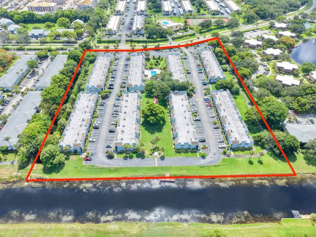 2960 SW 22nd Avenue Delray Beach FL 33445