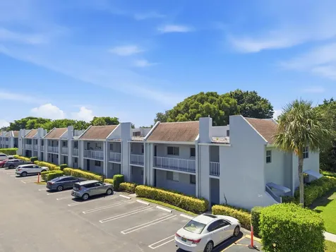 2960 SW 22nd Avenue Delray Beach FL 33445