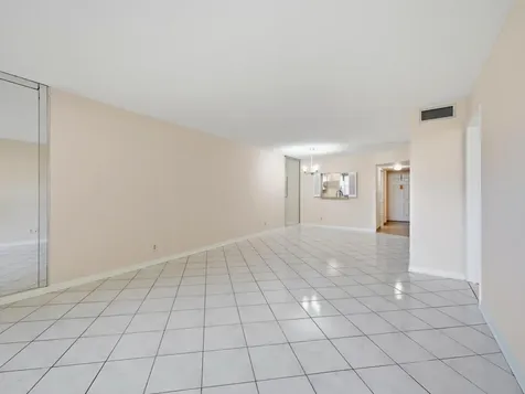 2960 SW 22nd Avenue Delray Beach FL 33445