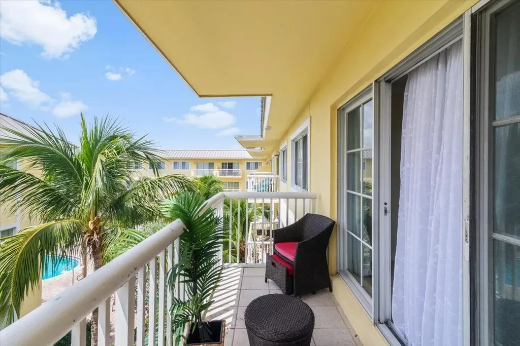 1515 E Broward Boulevard Fort Lauderdale FL 33301