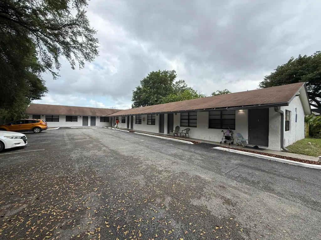 2316 Monroe Street Hollywood FL 33020