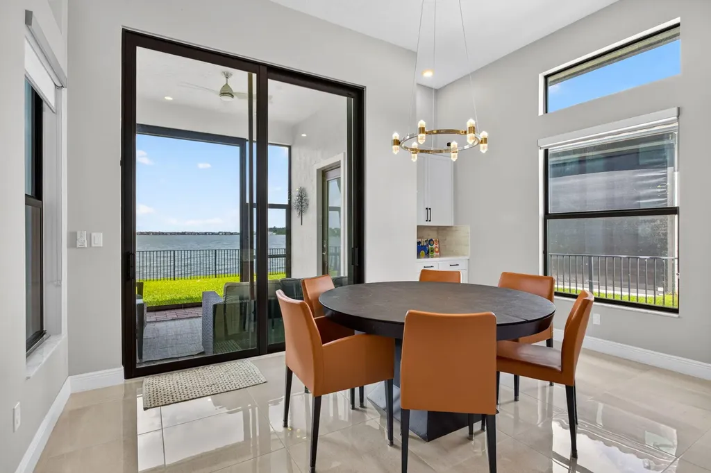 12450 N Parkland Bay Trail Parkland FL 33076