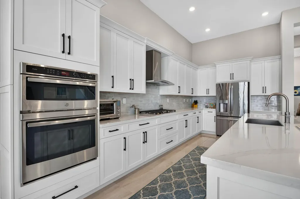 12450 N Parkland Bay Trail Parkland FL 33076